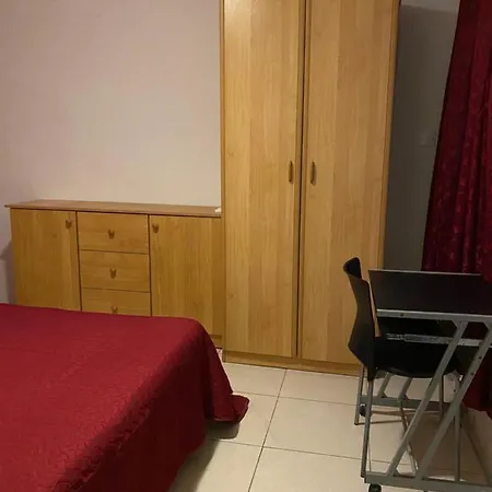 Private Guest house *